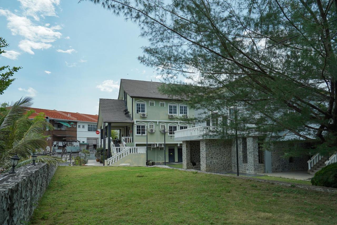 Oyo 90451 Bangi Moya Guesthouse Dış mekan fotoğraf