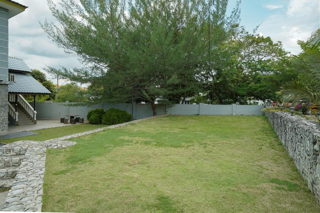 Oyo 90451 Bangi Moya Guesthouse Dış mekan fotoğraf